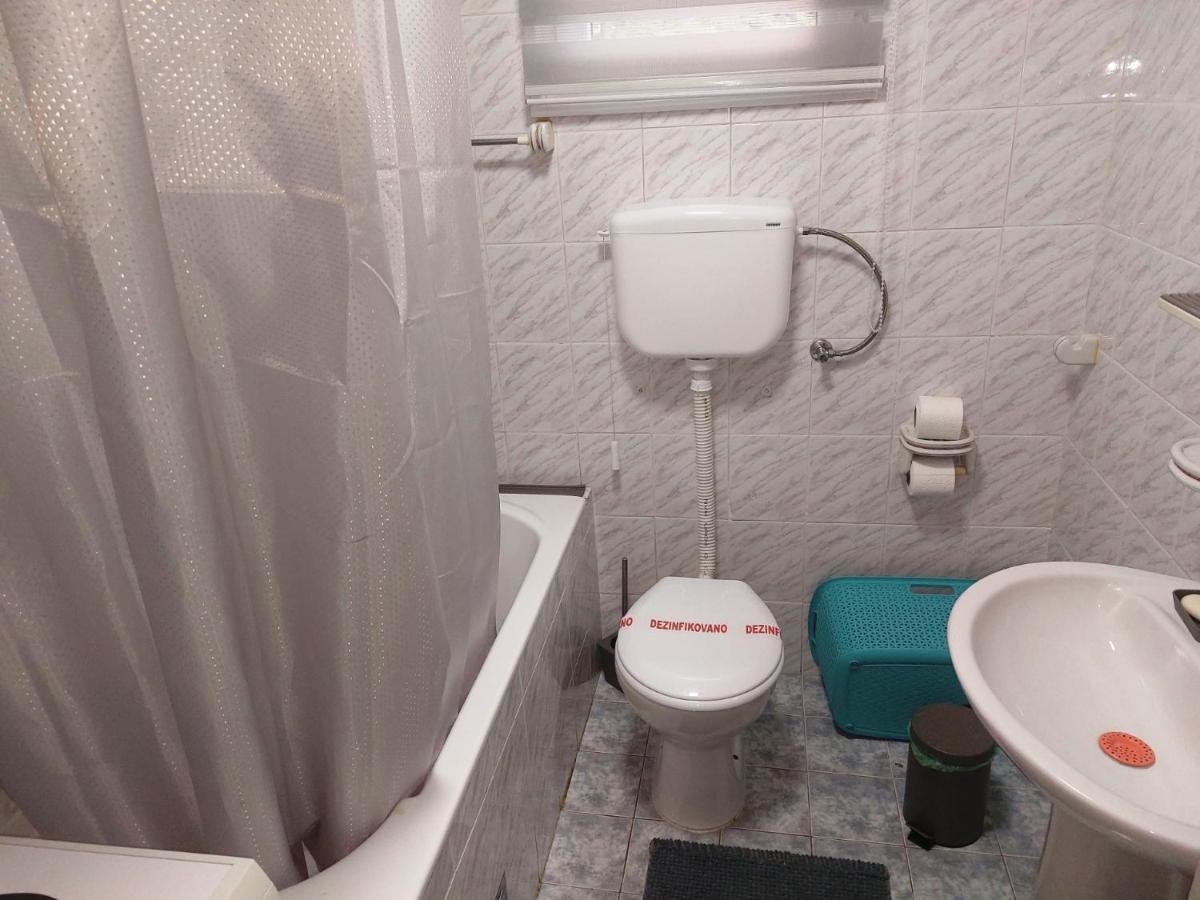 Stefan Apartman Novi Sad Bagian luar foto