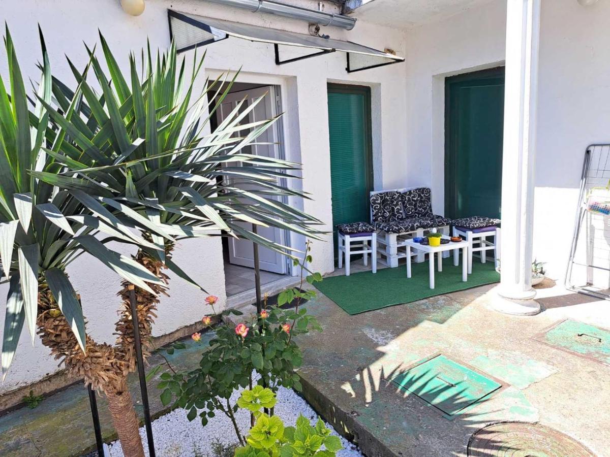 Stefan Apartman Novi Sad Bagian luar foto